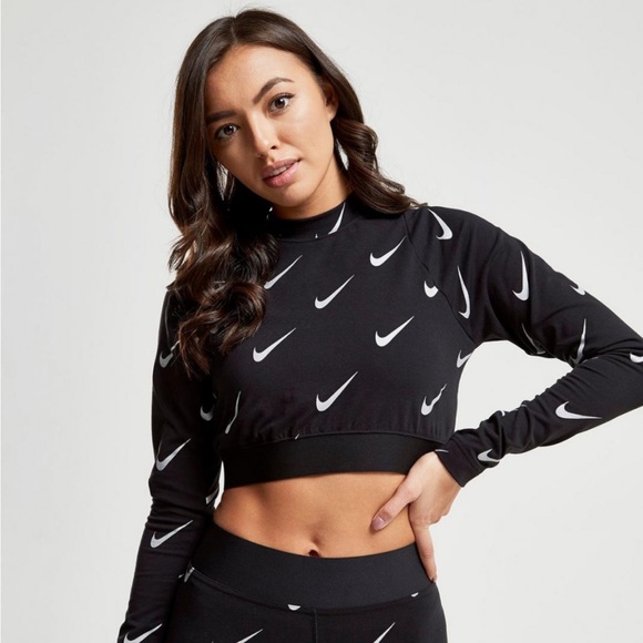 Nike Sportswear Cropped Top Size Medium NWT! Black Long Sleeve Crop Shirt - Picture 2 of 15